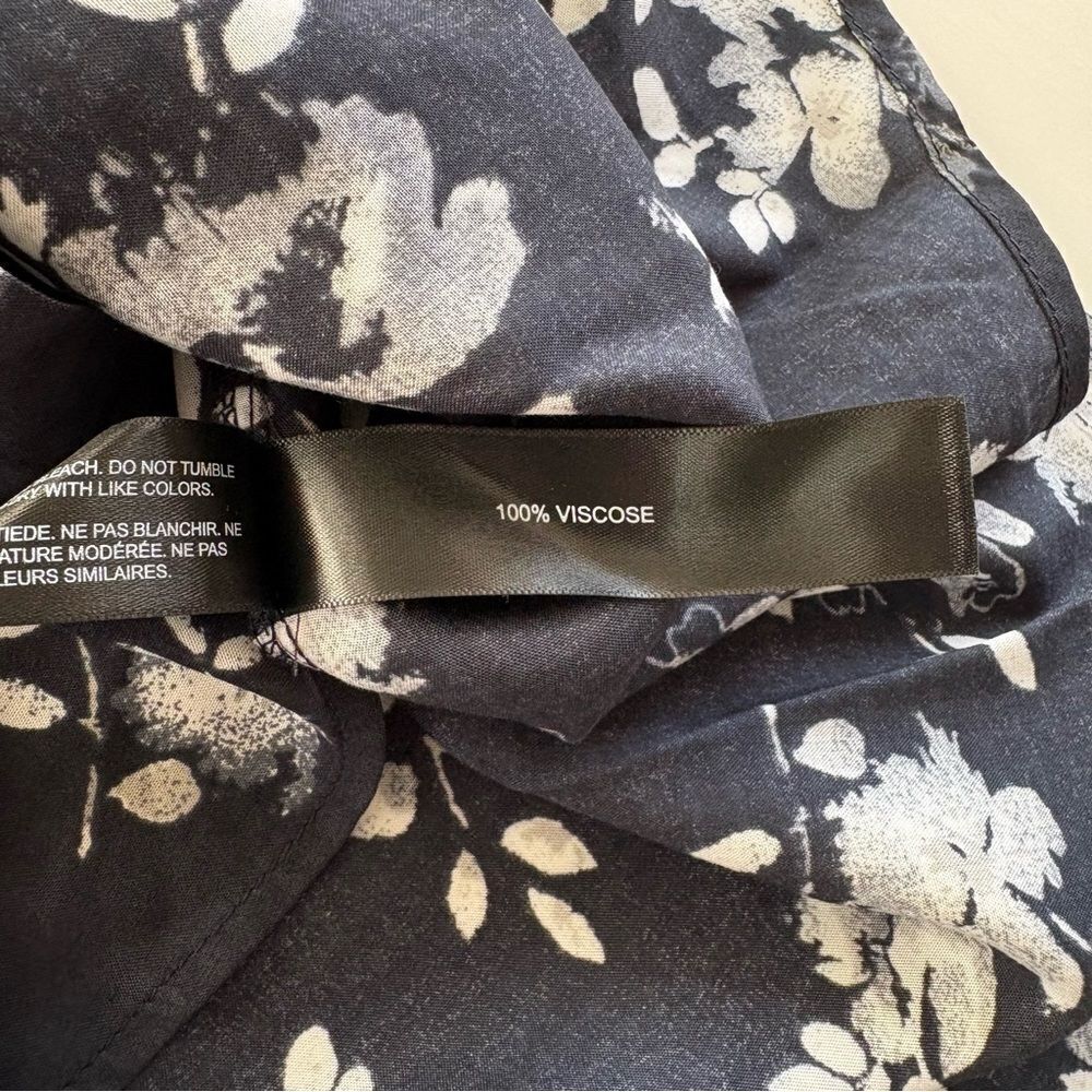 Denim & Flower LS Button-Down Shirt - Picture 6 of 9